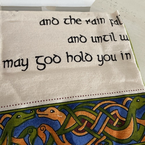 Irish Weave Blessing Tea Towel & Pot Holder - Picture 5 of 7